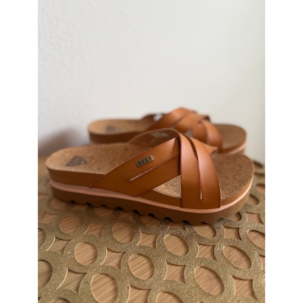 REEF Women’s Cushion Bloom Hi Slide Platform Sandals in Natural TaN Size 8 NWOT
